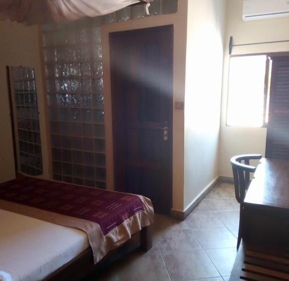 هتل Hôtel Serena