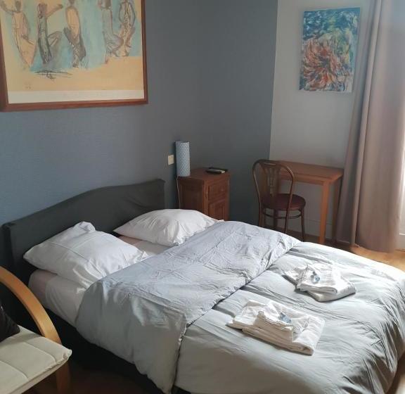 فندق Je Résilie Mon Contrat Avec Booking Car J Ai Vendu Mon Etablisement J Ai Pas Pu Avoir Une Personne A