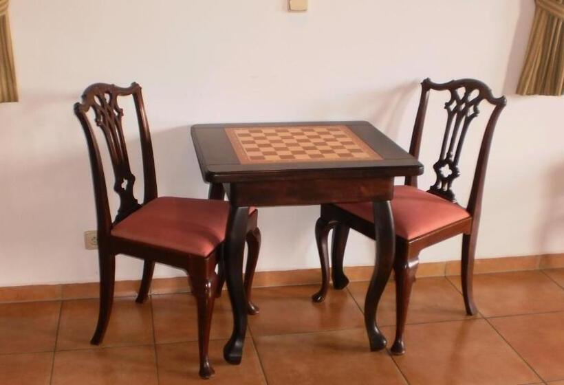 酒店 Ový A Jezdecký Areál Dvůr Krutěnice