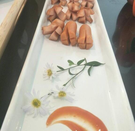 酒店 The White Garden Premier Saraburi