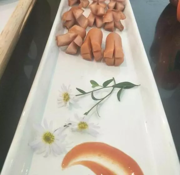 Hotelli The White Garden Premier Saraburi