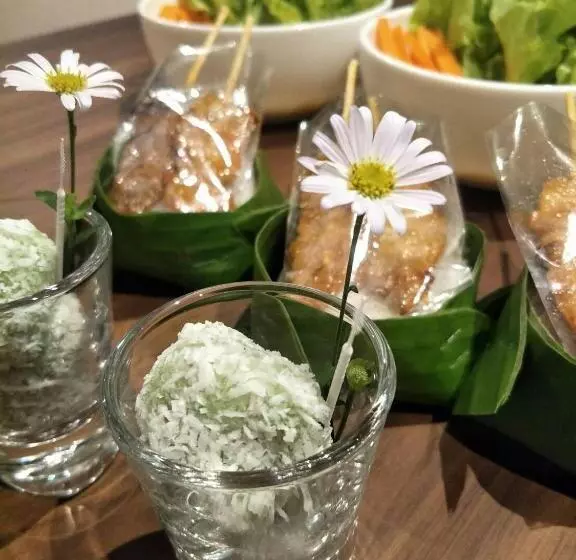 Hotelli The White Garden Premier Saraburi