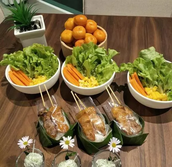 Hotelli The White Garden Premier Saraburi