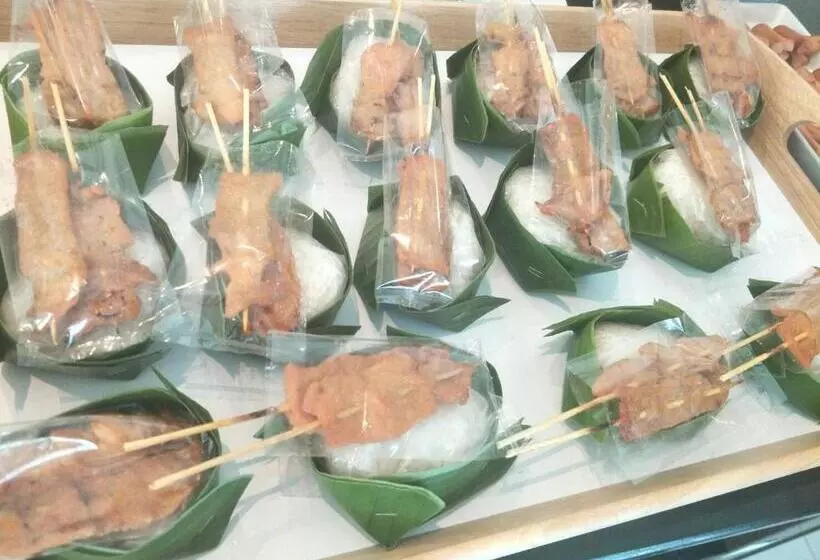 Hotelli The White Garden Premier Saraburi