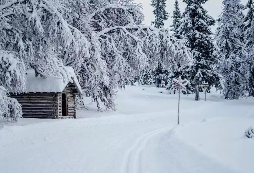 Lövåsgårdens Fjällhotell
