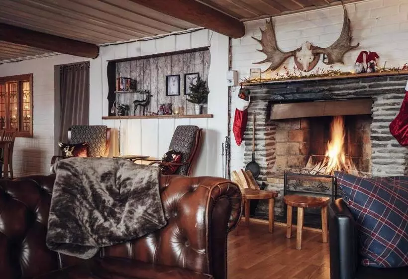 Lövåsgårdens Fjällhotell