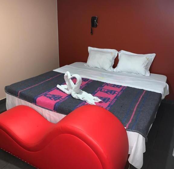 Manantail Hotel No.003