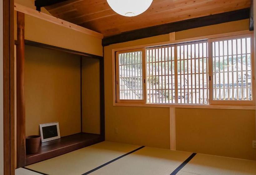 Pensiune 北房まちの駅 ゲストハウス