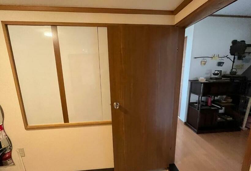 Majatalo Guesthouse Mame庵