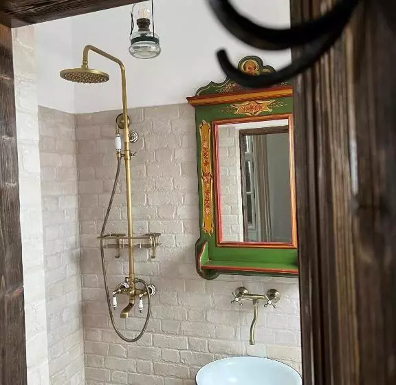 Majatalo Barn Guesthouse / Csűr Vendégház