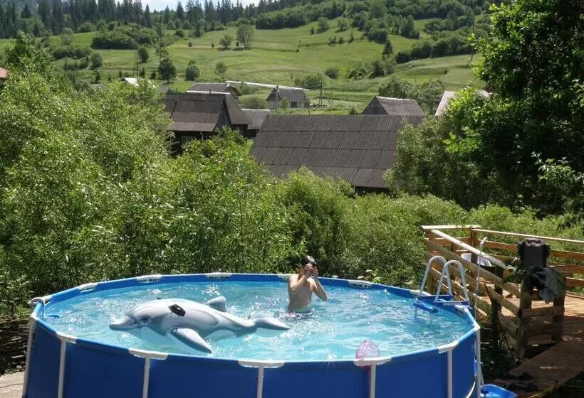 Majatalo Salamandra Village