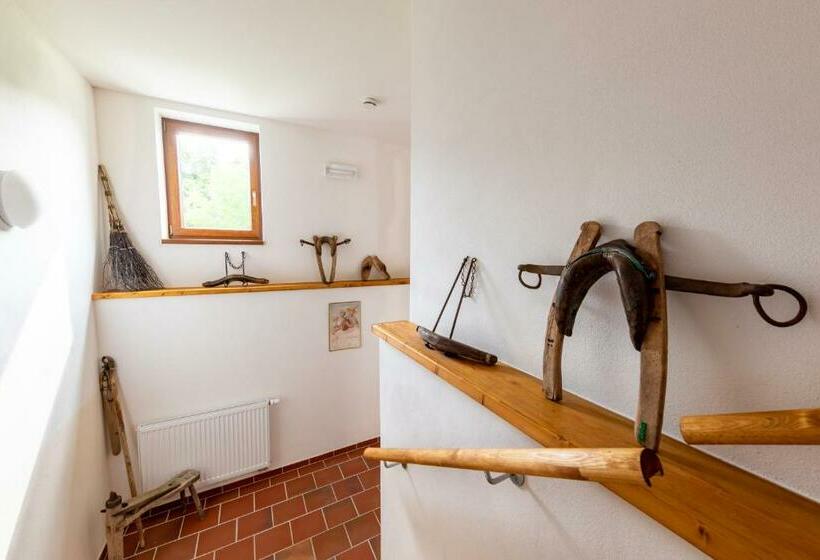 Residence Tvrz Skočice