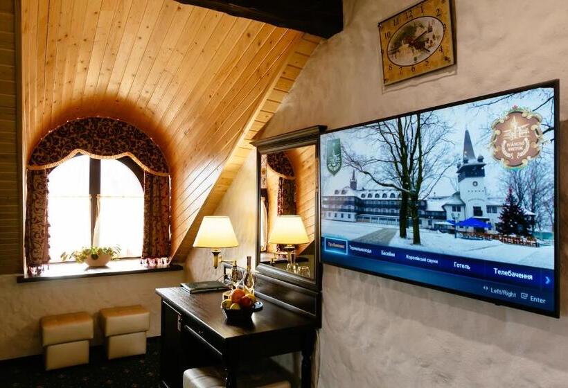 منتجع Iváncsó Birtok термальні води косино