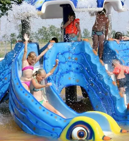 リゾートホテル Iváncsó Birtok   термальні води косино