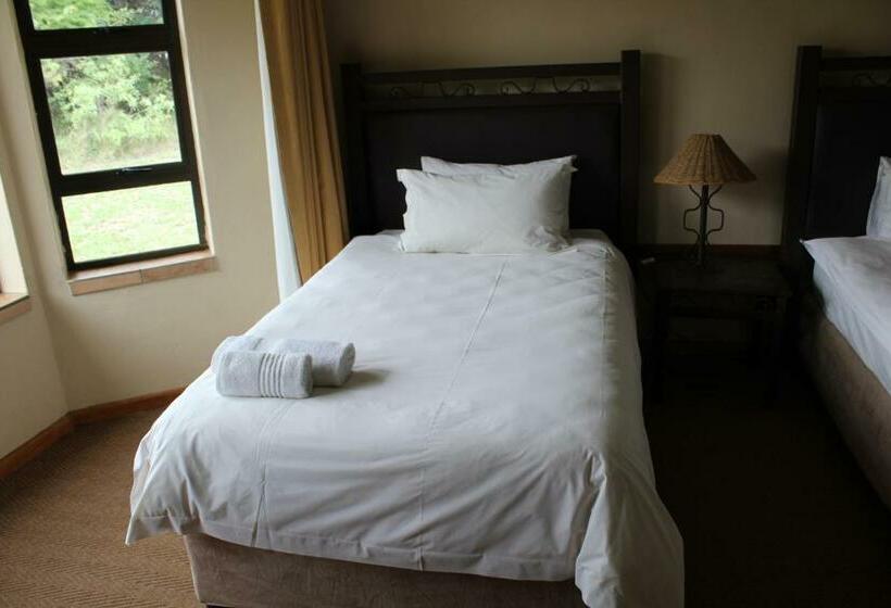 Resort Monateng Safari Lodge