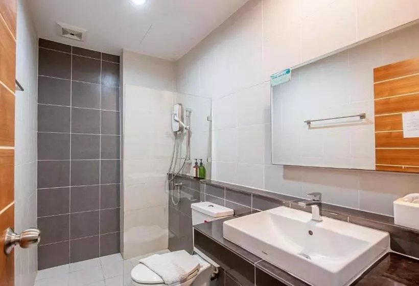 The Living Hotel Samutprakan