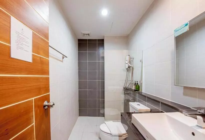 The Living Hotel Samutprakan