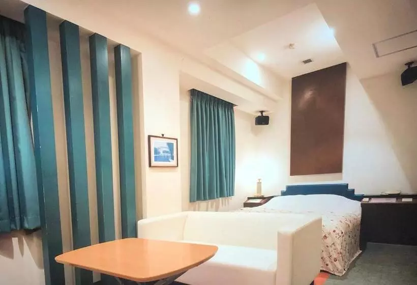 ホテル ルヴワール