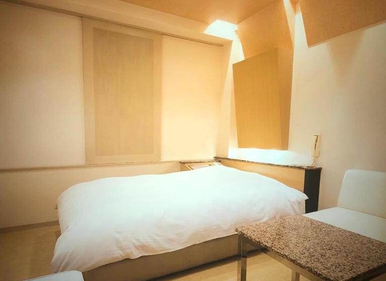 ホテル ルヴワール