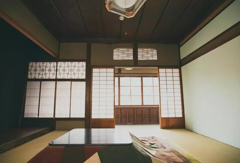 ユースホステル Guesthouse絲  Ito ゲストハウスイト