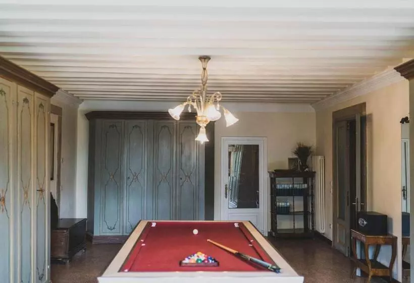 تختخواب و صبحانه Villa Stecchini