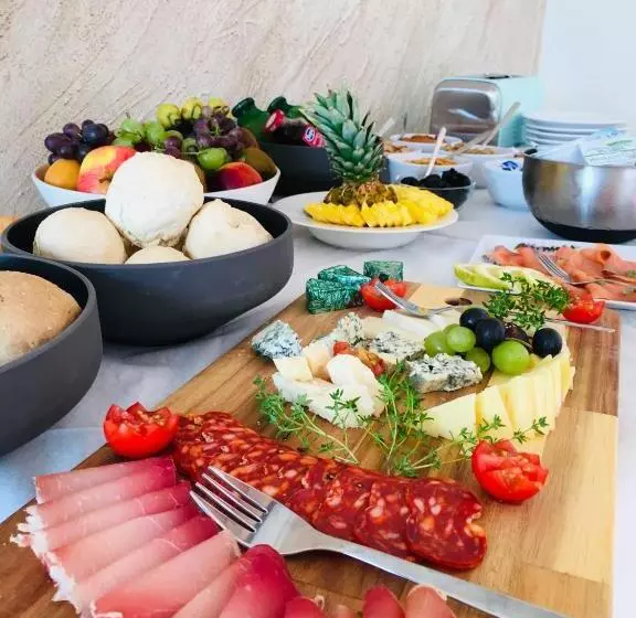 Aamiaismajoitus (B&B) Villa Vento Dei Cieli