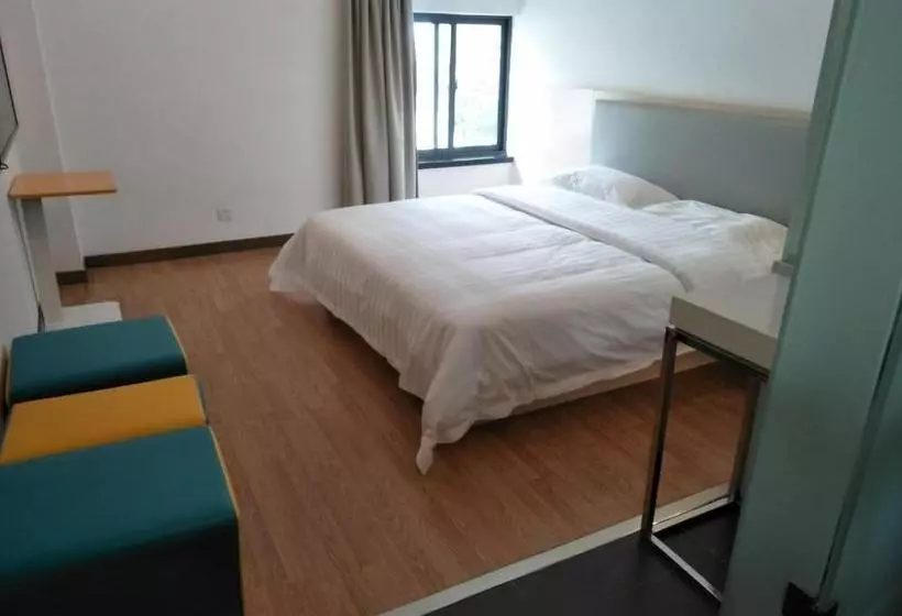 ホテル 7days Inn Chuzhou Mingguang Sports Road Huijin Plaza Branch