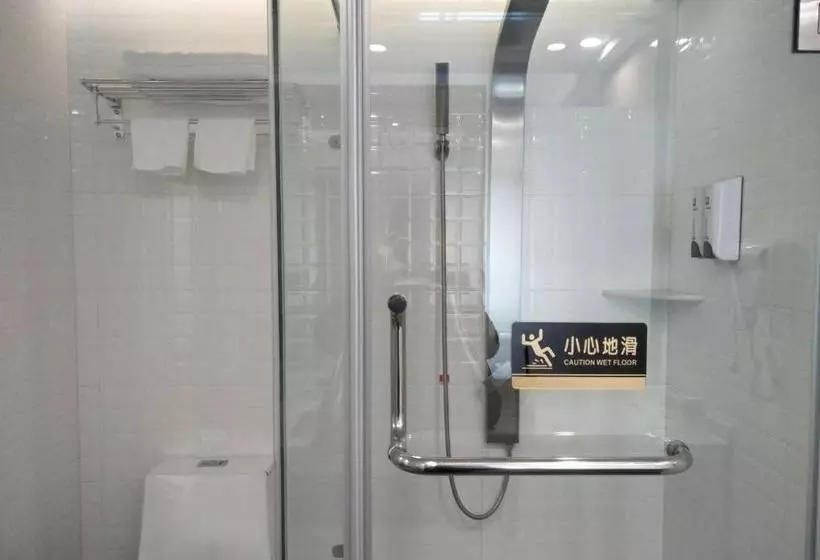ホテル 7days Inn Chuzhou Mingguang Sports Road Huijin Plaza Branch