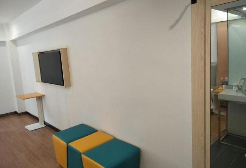 Hotel 7days Inn Chuzhou Mingguang Sports Road Huijin Plaza Branch