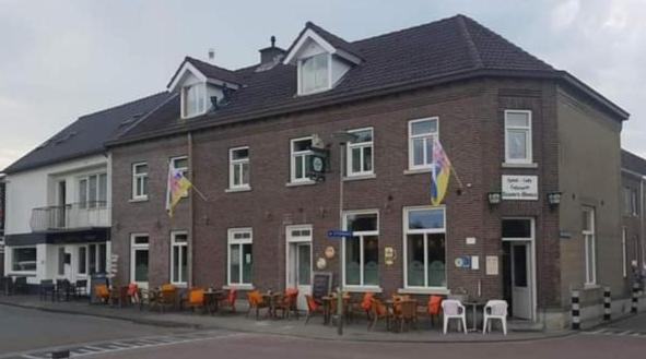 酒店 Cafe Knoors Meeks Stein Urmond