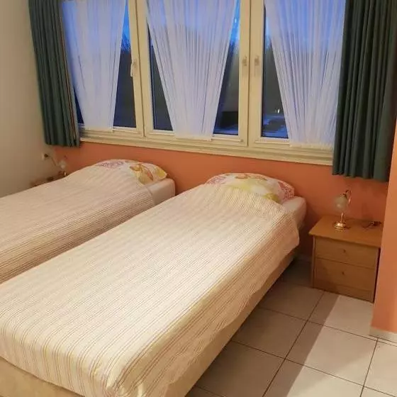 Hotelli Cafe Knoors Meeks Stein Urmond