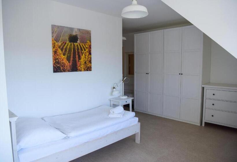 ホテル Dvůr Perlová Voda