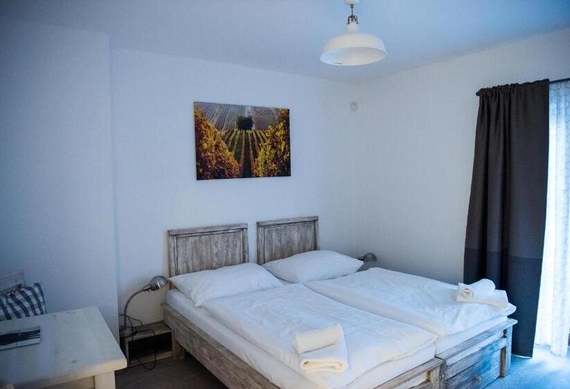 ホテル Dvůr Perlová Voda