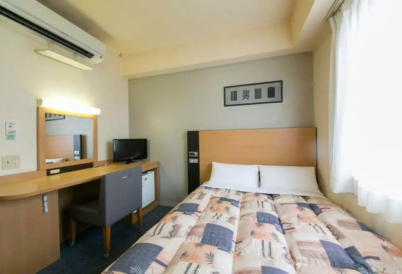 Hotelli Econo Taki
