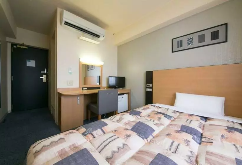 Hotelli Econo Taki