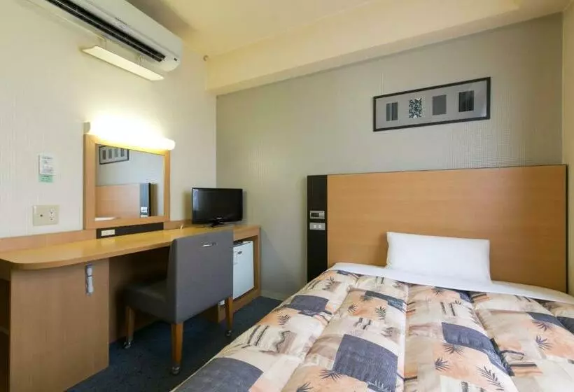 Hotelli Econo Taki
