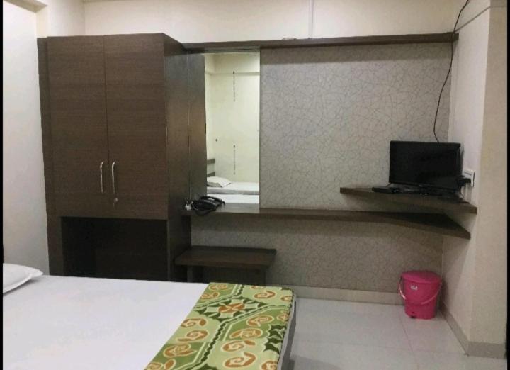 Hotelli Laxmi Restro And Lodge