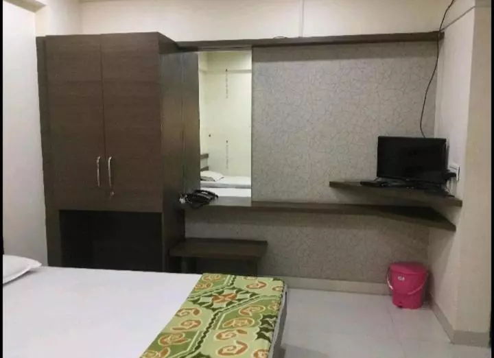 Hotelli Laxmi Restro And Lodge