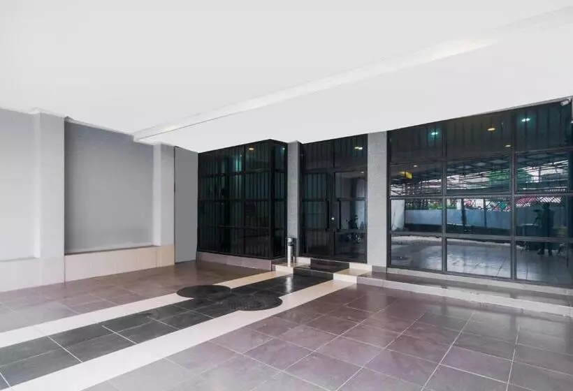 ホテル Oyo 3354 Homia Residence