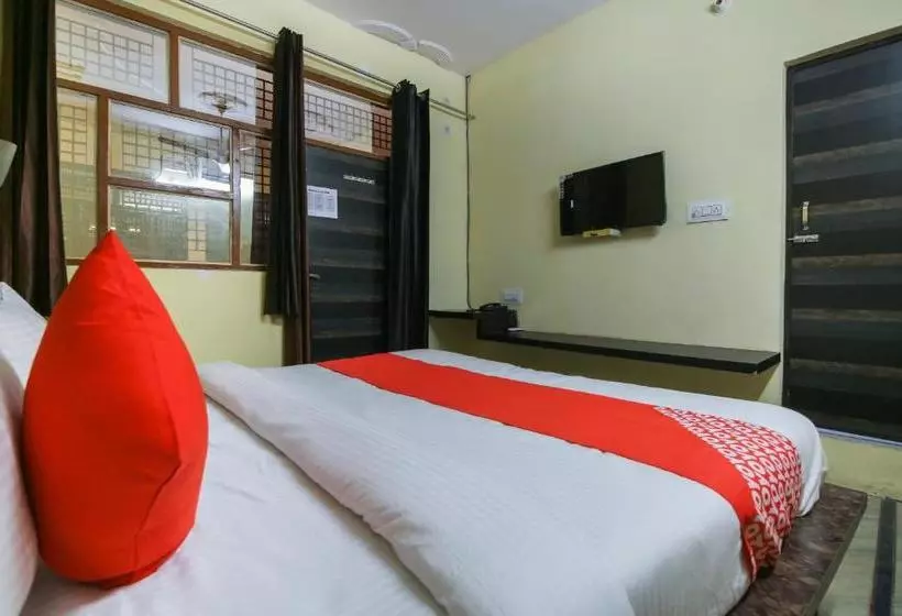 ホテル Oyo 65136 Meerut Inn