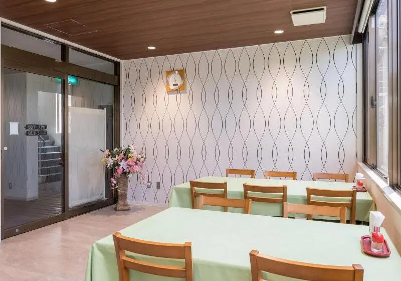 ホテル Oyo Business  Koyo