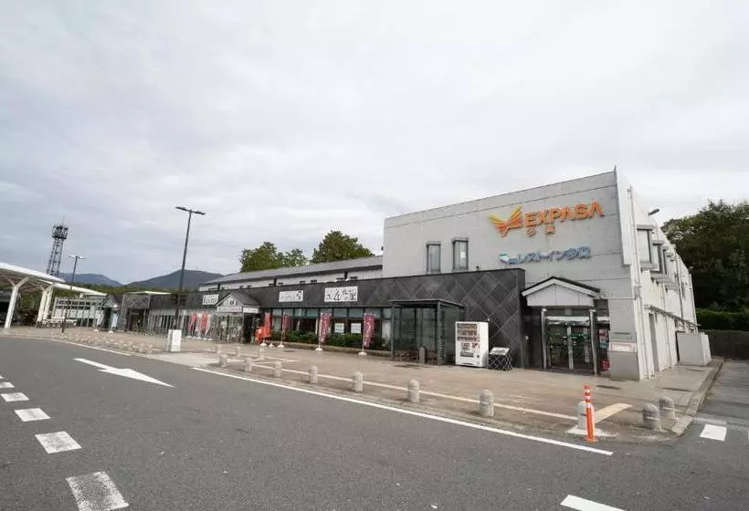 Hotelli Rest Inn Taga