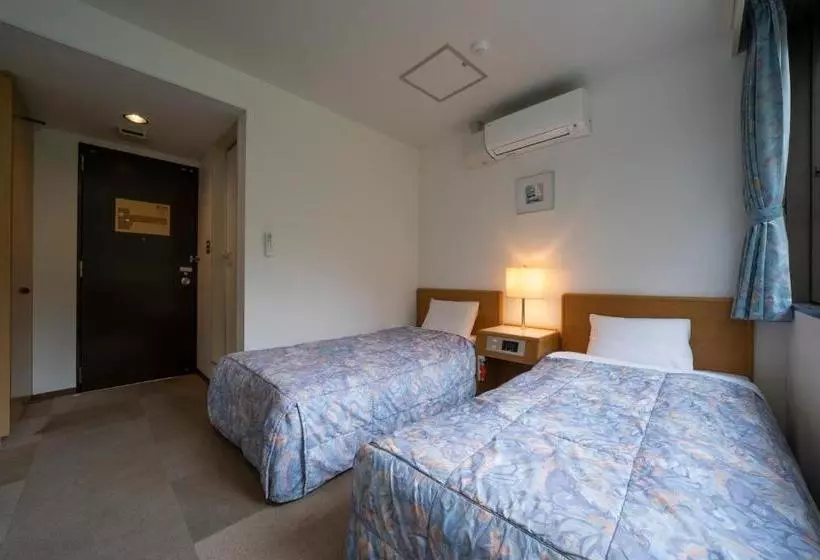 Hotelli Rest Inn Taga