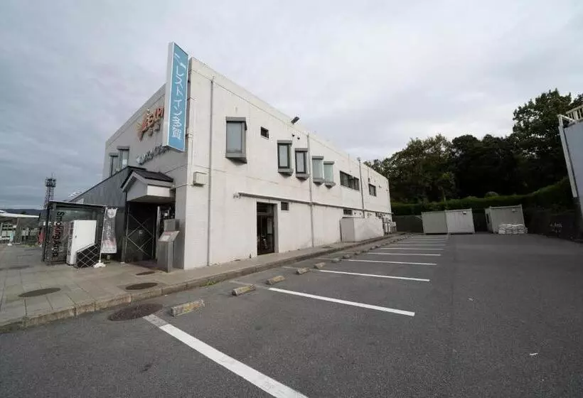 Hotelli Rest Inn Taga