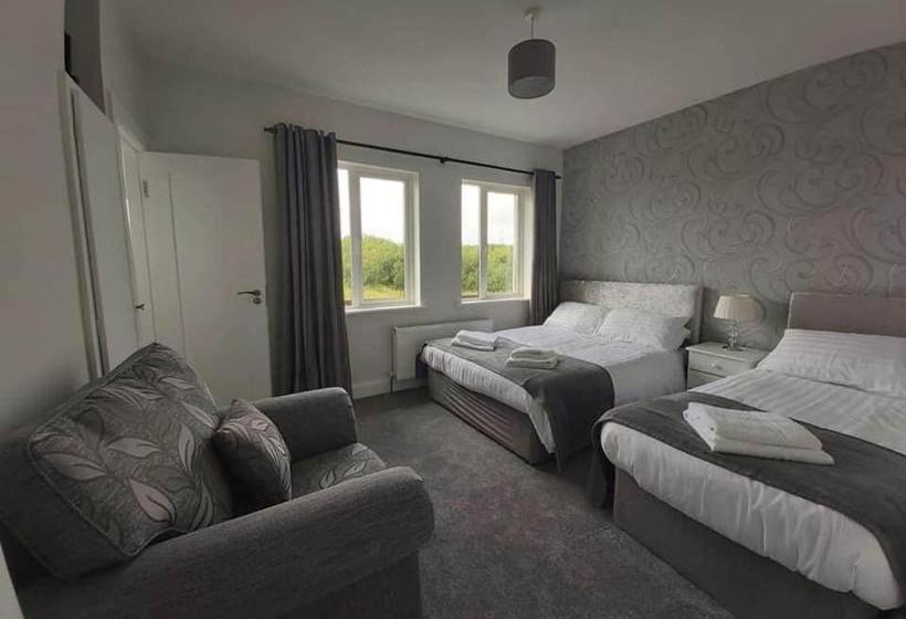 מוטל Keane S Bar & Restaurant