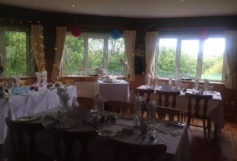 Motelli Keane S Bar & Restaurant