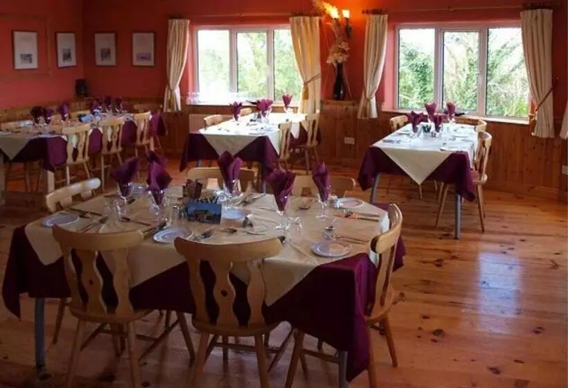 Motelli Keane S Bar & Restaurant