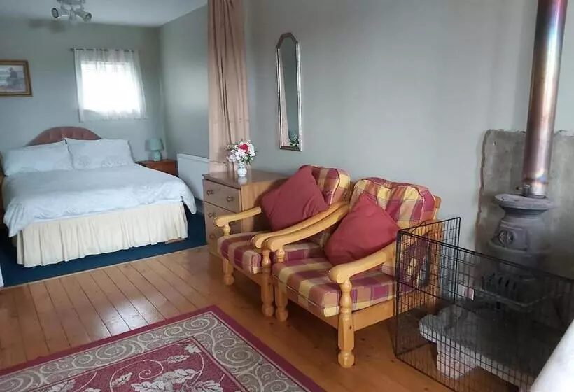 Motelli Keane S Bar & Restaurant