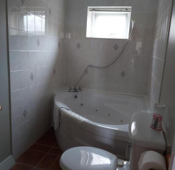 מוטל Keane S Bar & Restaurant