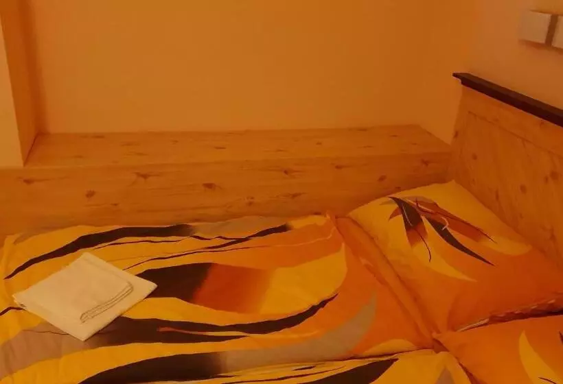 ペンション Obří Sud Javorník